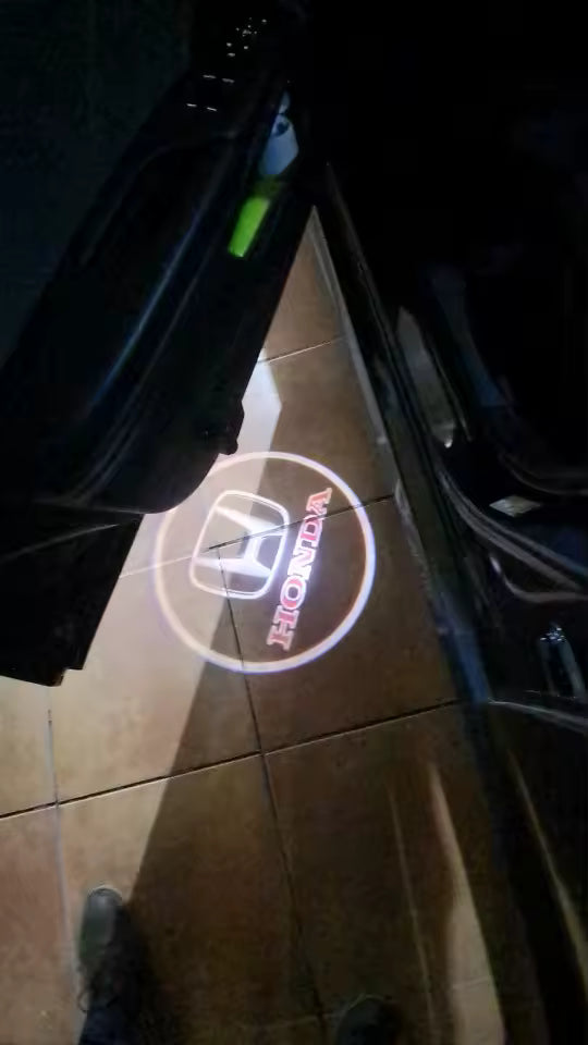 Bezdrátové LED podsvícení do dveří